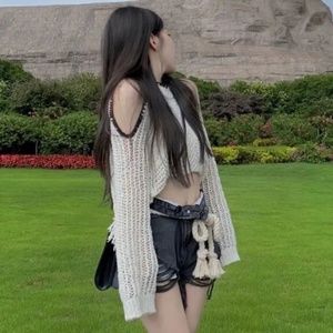 Comfy sweater knit top spring SALE